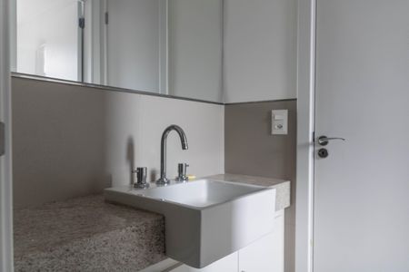 Apartamento para alugar com 87m², 3 quartos e 2 vagasBanheiro das Semi suítes