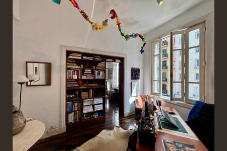 Apartamento à venda com 145m², 3 quartos e sem vaga Apartamento à venda com 145m², 3 quartos e sem vagaQuarto 1