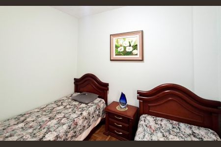 Apartamento à venda com 90m², 3 quartos e 1 vaga Apartamento à venda com 90m², 3 quartos e 1 vagaQuarto 2