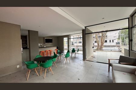 Apartamento à venda com 52m², 2 quartos e 1 vaga Apartamento à venda com 52m², 2 quartos e 1 vagaÁrea comum - Salão de festas