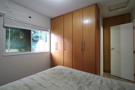 Casa de condomínio à venda com 103m², 3 quartos e 3 vagasQuarto 1 - Suíte