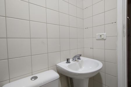 Casa de condomínio à venda com 103m², 3 quartos e 3 vagasBanheiro da Suíte 1