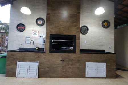 Casa de condomínio à venda com 103m², 3 quartos e 3 vagasÁrea comum - Churrasqueira