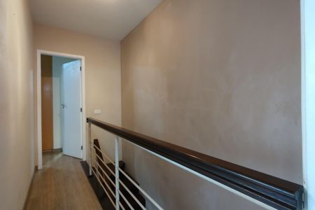 Casa de condomínio à venda com 103m², 3 quartos e 3 vagasDetalhe 