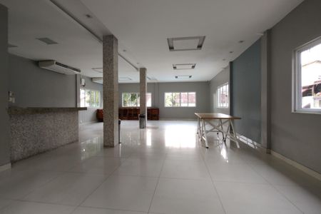 Casa de condomínio à venda com 103m², 3 quartos e 3 vagasÁrea comum - Salão de festas