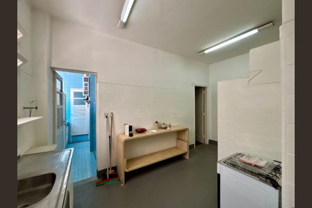 Apartamento para alugar com 148m², 4 quartos e sem vagaCozinha