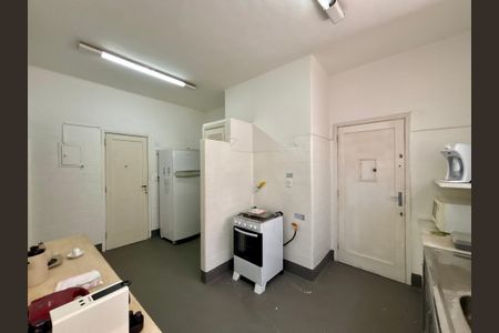 Apartamento para alugar com 148m², 4 quartos e sem vagaCozinha