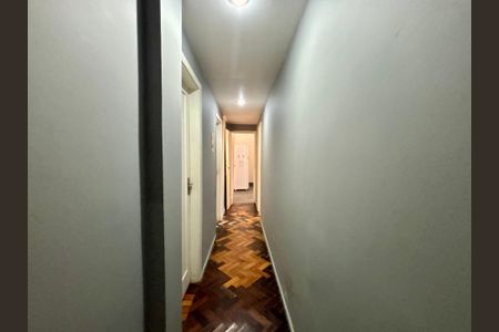 Apartamento para alugar com 148m², 4 quartos e sem vagaCorredor