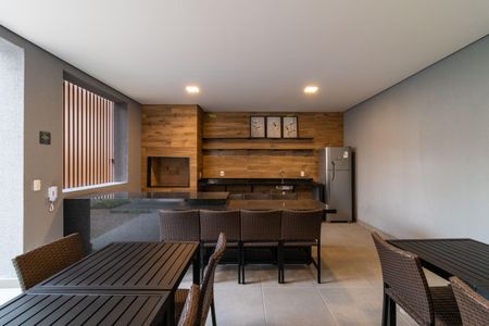 Apartamento à venda com 41m², 2 quartos e 1 vaga Apartamento à venda com 41m², 2 quartos e 1 vagaÁrea comum - Churrasqueira