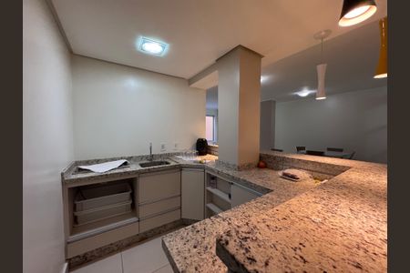 Apartamento à venda com 98m², 2 quartos e sem vagaÁrea comum