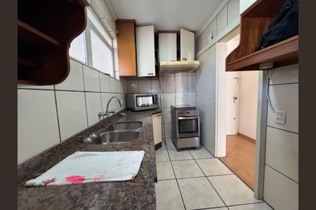 Apartamento à venda com 98m², 2 quartos e sem vagaCozinha