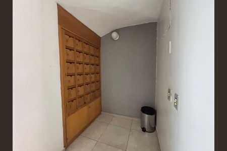 Apartamento à venda com 98m², 2 quartos e sem vagaÁrea comum
