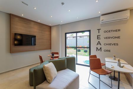 Apartamento à venda com 41m², 2 quartos e sem vagaÁrea comum