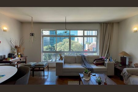 Apartamento à venda com 144m², 3 quartos e 1 vaga Apartamento à venda com 144m², 3 quartos e 1 vagaSala