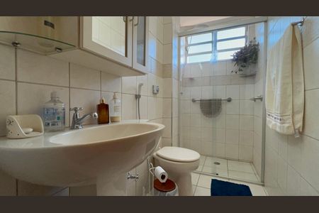 Apartamento à venda com 144m², 3 quartos e 1 vaga Apartamento à venda com 144m², 3 quartos e 1 vagaBanheiro Social