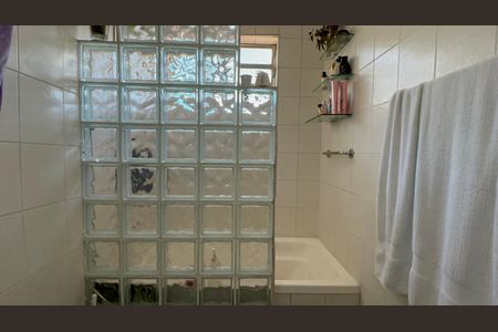 Apartamento à venda com 144m², 3 quartos e 1 vaga Apartamento à venda com 144m², 3 quartos e 1 vagaBanheiro da Suíte 3