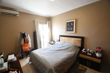 Casa de condomínio à venda com 192m², 3 quartos e 4 vagasQuarto 3 - Suíte