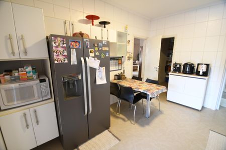 Casa de condomínio à venda com 192m², 3 quartos e 4 vagasCozinha