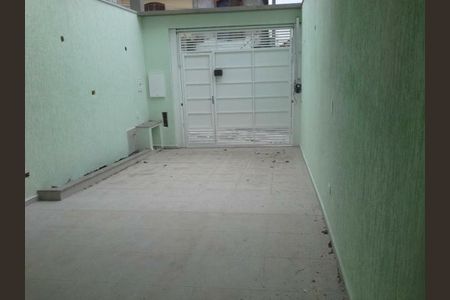 Casa à venda com 115m², 2 quartos e 2 vagas