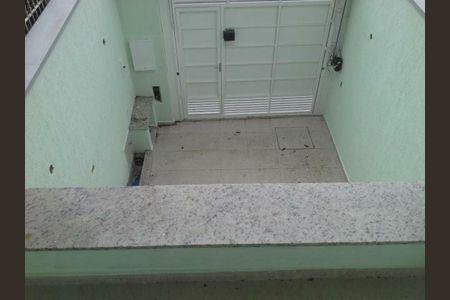 Casa à venda com 115m², 2 quartos e 2 vagas