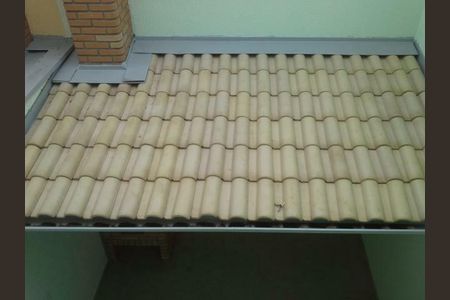 Casa à venda com 115m², 2 quartos e 2 vagas