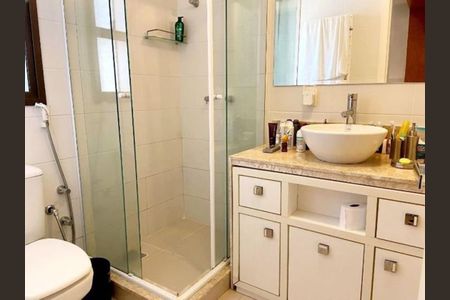 Apartamento à venda com 157m², 3 quartos e 3 vagas