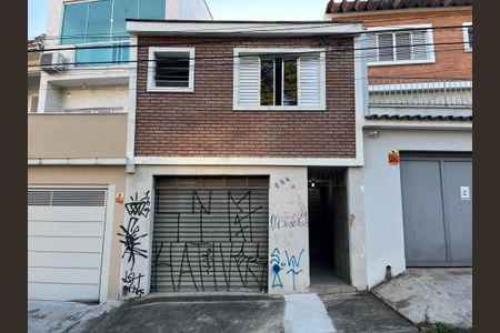 Casa à venda com 116m², 3 quartos e 1 vagaFachada