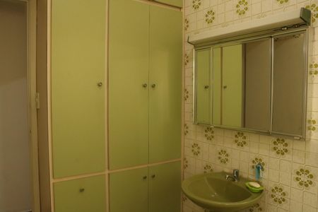 Casa à venda com 116m², 3 quartos e 1 vagaBanheiro 2