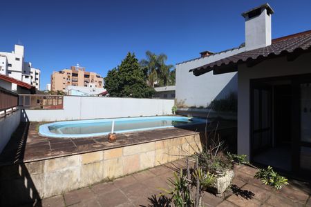 Casa para alugar com 600m², 5 quartos e 2 vagasÁrea comum - Piscina