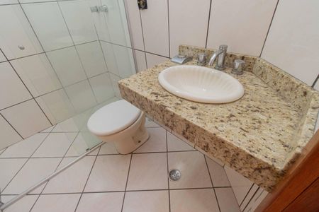 Apartamento para alugar com 160m², 3 quartos e 1 vaga Apartamento para alugar com 160m², 3 quartos e 1 vagaBanheiro Social 2