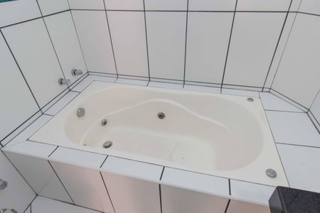 Apartamento para alugar com 160m², 3 quartos e 1 vaga Apartamento para alugar com 160m², 3 quartos e 1 vagaBanheiro Social 1