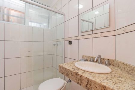 Apartamento para alugar com 160m², 3 quartos e 1 vaga Apartamento para alugar com 160m², 3 quartos e 1 vagaBanheiro Social 2