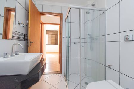 Apartamento para alugar com 160m², 3 quartos e 1 vaga Apartamento para alugar com 160m², 3 quartos e 1 vagaBanheiro Social 1