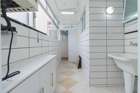 Apartamento para alugar com 160m², 3 quartos e 1 vaga Apartamento para alugar com 160m², 3 quartos e 1 vagaÁrea de Serviço