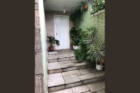 Casa à venda com 3 quartos, 153m² em Vila Alexandria, São Paulo