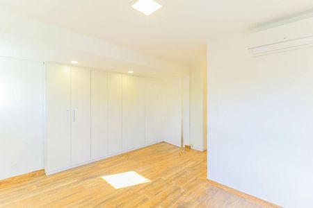 Apartamento à venda com 143m², 2 quartos e 2 vagas