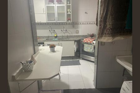 Apartamento à venda com 128m², 3 quartos e 1 vaga