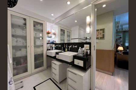 Apartamento à venda com 280m², 4 quartos e 3 vagas