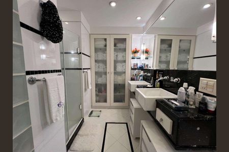 Apartamento à venda com 280m², 4 quartos e 3 vagas