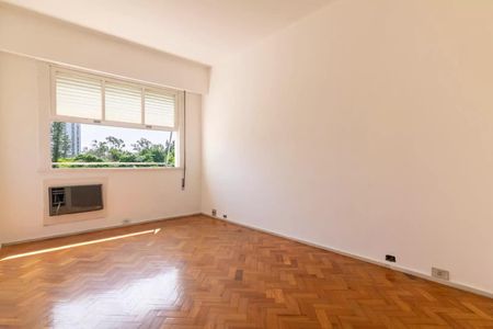 Apartamento à venda com 4 quartos, 330m² em Flamengo, Rio de Janeiro