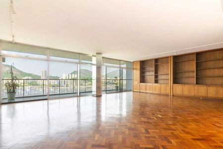 Apartamento à venda com 4 quartos, 330m² em Flamengo, Rio de Janeiro
