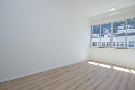 Apartamento à venda com 2 quartos, 106m² em Copacabana, Rio de Janeiro
