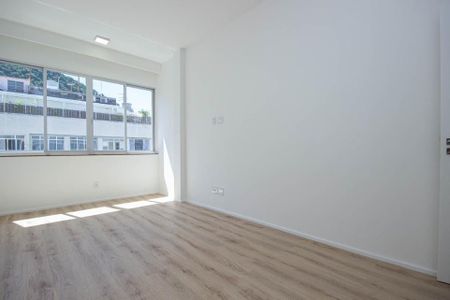 Apartamento à venda com 2 quartos, 106m² em Copacabana, Rio de Janeiro