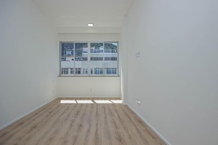 Apartamento à venda com 2 quartos, 106m² em Copacabana, Rio de Janeiro