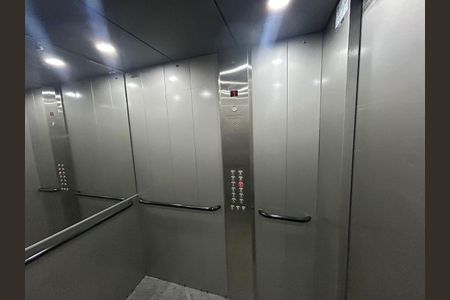 Apartamento à venda com 2 quartos, 48m² em Chácaras Califórnia, Contagem