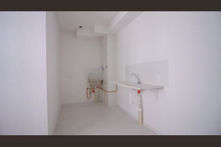Apartamento à venda com 32m², 2 quartos e sem vaga Apartamento à venda com 32m², 2 quartos e sem vagaSala/Cozinha