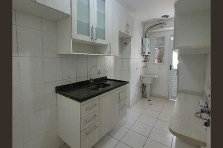 Apartamento à venda com 64m², 2 quartos e 2 vagas Apartamento à venda com 64m², 2 quartos e 2 vagasCozinha