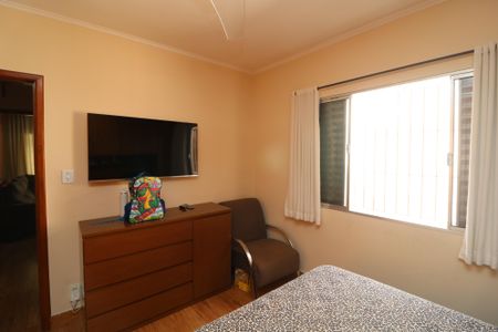 Casa à venda com 132m², 2 quartos e 4 vagasQuarto