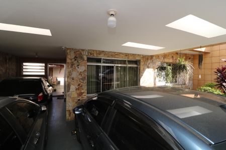 Casa à venda com 132m², 2 quartos e 4 vagasGaragem