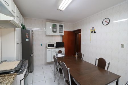 Casa à venda com 132m², 2 quartos e 4 vagasCozinha